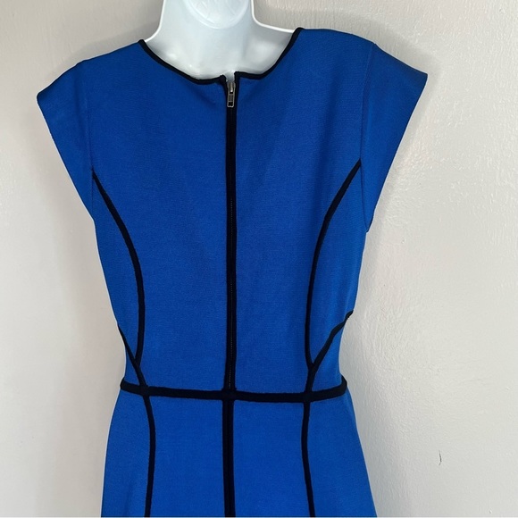 French Connection Stunning Piped Knit Contrast-Trim Dress - Picture 9 of 13